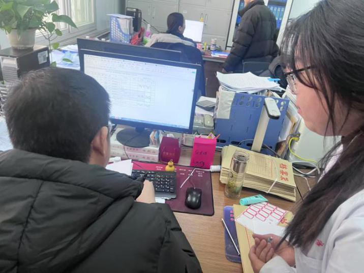 C:UserswyDesktop服务大学生基层就业活动照片 3夏津县人民医院 5.jpg05